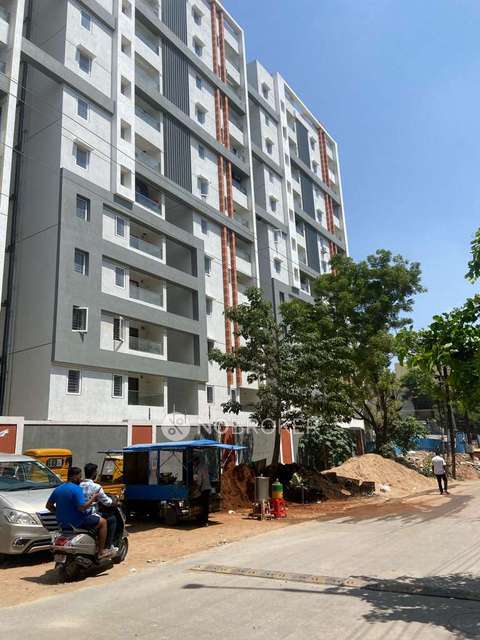 3 BHK Flat In Solitaire Heights  For Sale  In Ameerpet