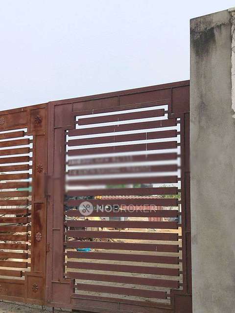 Industrial Building in Nangloi, Delhi for Rent 