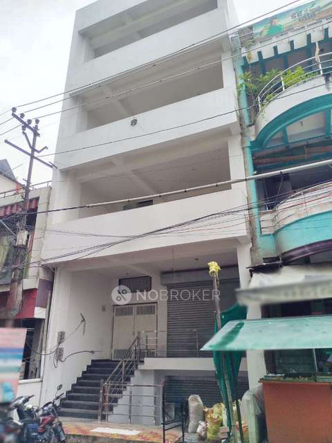 Commercial Property in Sector 59, Faridabad for Rent 