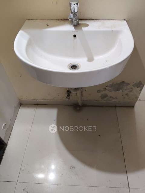 2 BHK Flat In Dhanlaxmi Sunflower for Rent  In Kondhwa Budruk