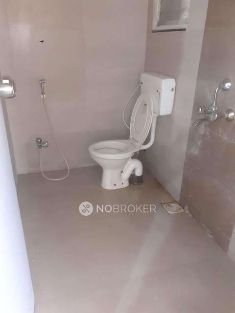 2 BHK Flat In Silver Crest For Sale  In Wagholi