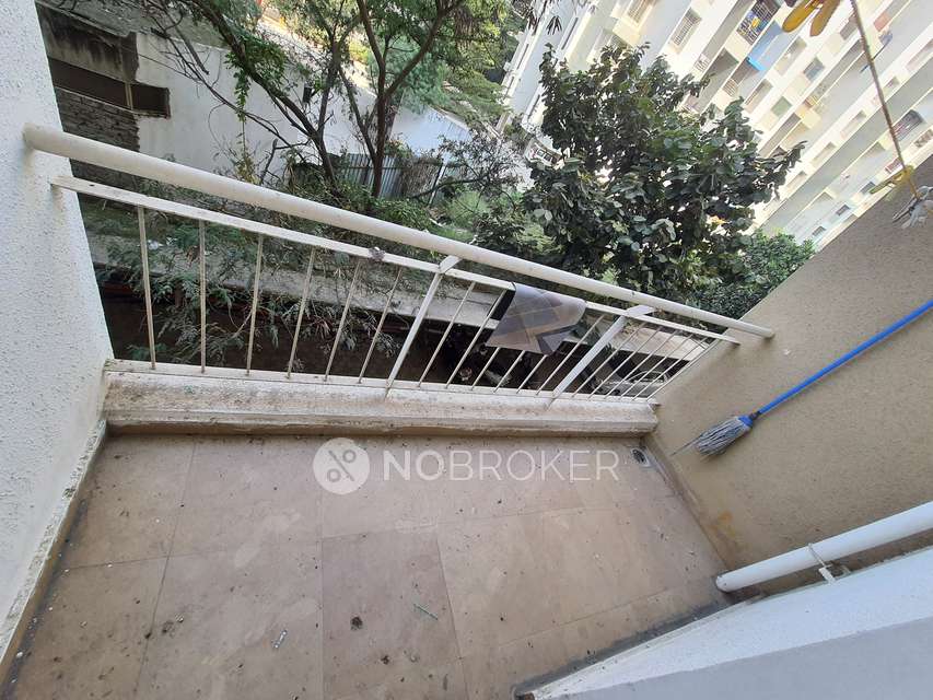 2 BHK Flat In Silver Crest For Sale  In Wagholi