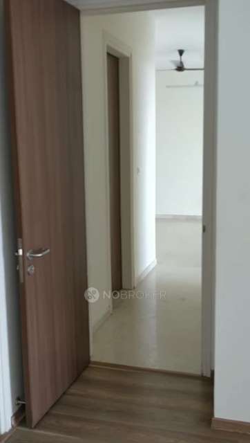 2 BHK Flat In L&t Crescent Bay, Parel For Sale  In Parel