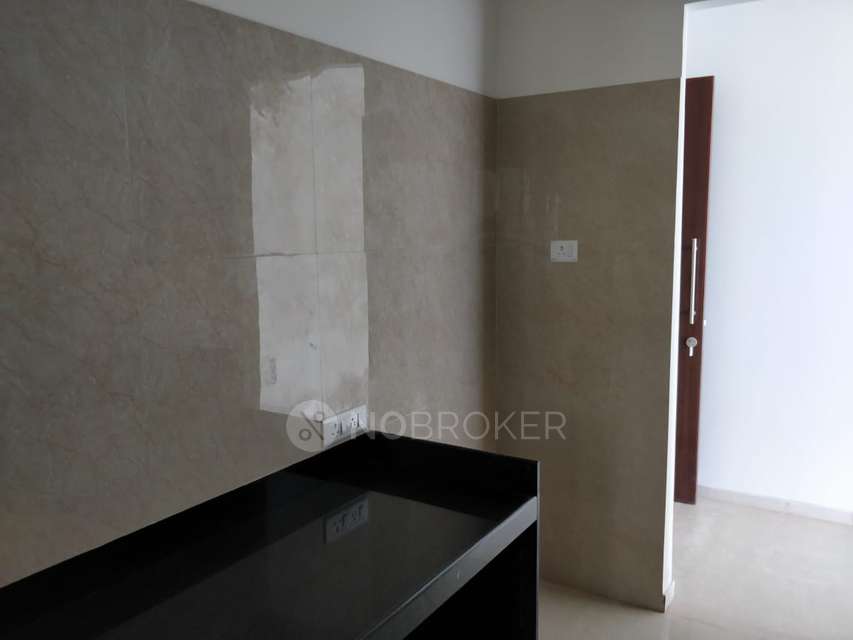 2 BHK Flat In L&t Crescent Bay, Parel For Sale  In Parel