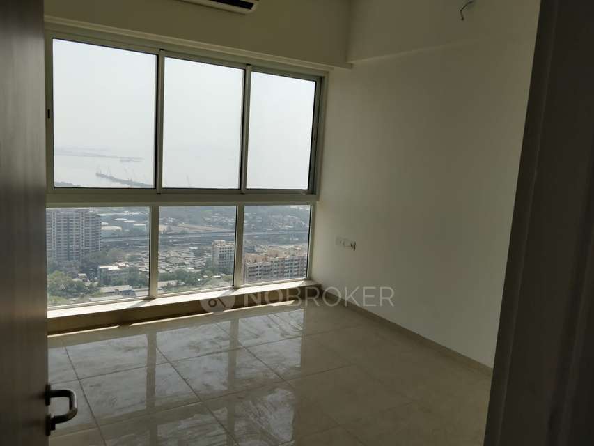 2 BHK Flat In L&t Crescent Bay, Parel For Sale  In Parel