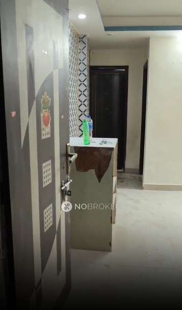 2 BHK Flat In Apartment For Sale  In Mahavir Enclave