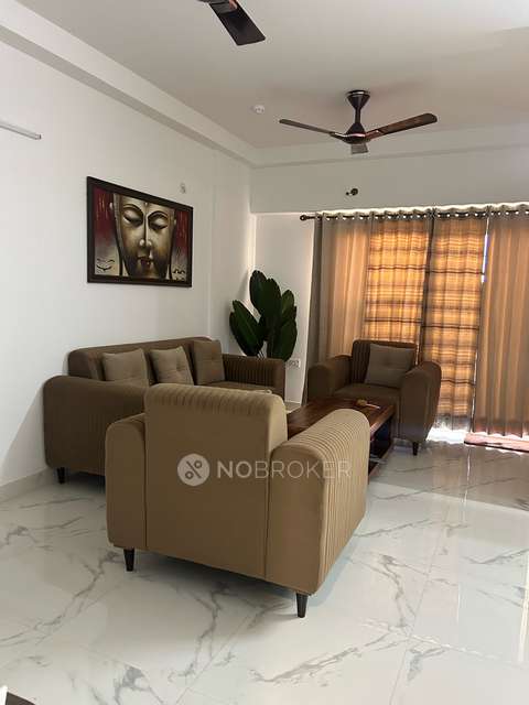 3 BHK Flat In Purvanchal Royal City for Rent  In Chi V