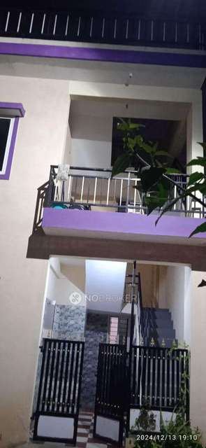 2 BHK House for Rent  In 4th Main Road