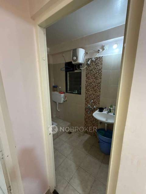 Shared Room for Male In 1 BHK  In Apartment In Pimpri-chinchwad