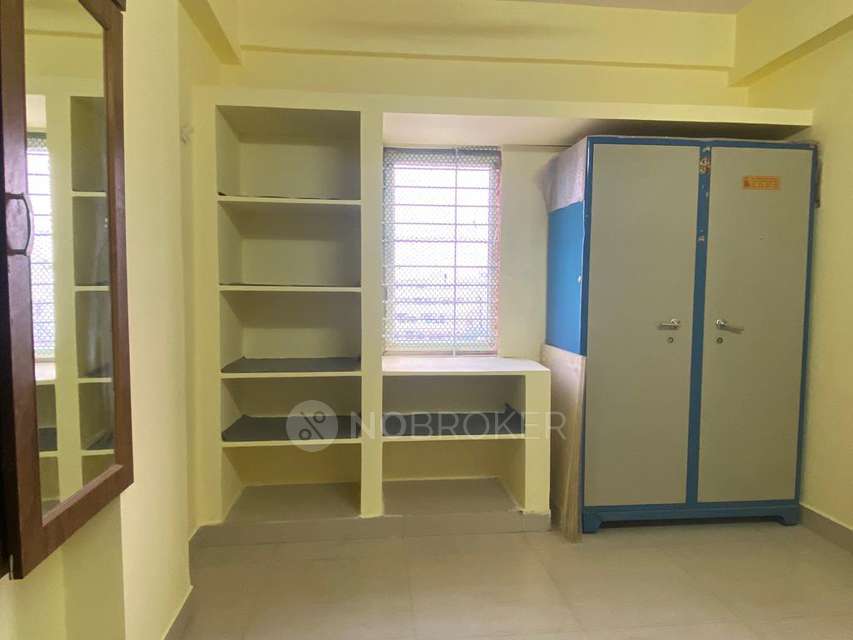 1 BHK Flat In Vaddepally Enclave, Kukatpally, Hyderabad For Sale  In Kukatpally, Hyderabad