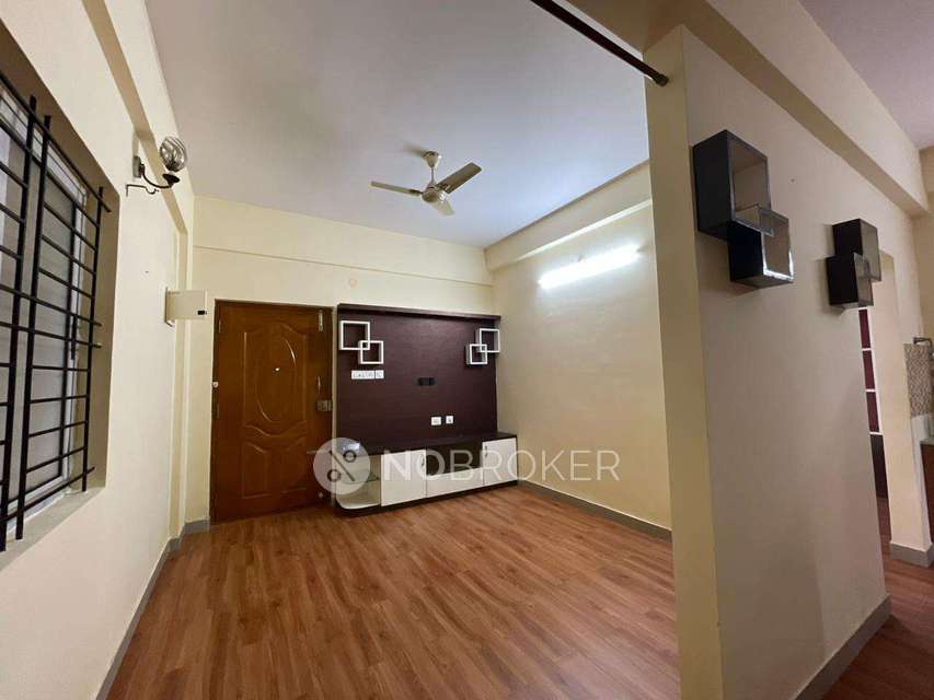 2 BHK Flat In Swarna Meenakshi Prides For Sale  In Kadugodi