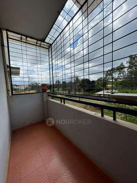 2 BHK Flat In Swarna Meenakshi Prides For Sale  In Kadugodi