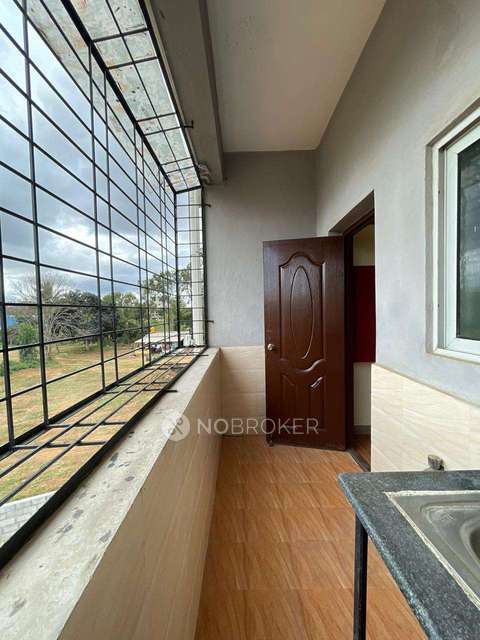 2 BHK Flat In Swarna Meenakshi Prides For Sale  In Kadugodi