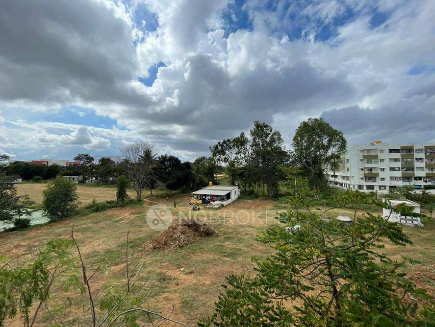 2 BHK Flat In Swarna Meenakshi Prides For Sale  In Kadugodi