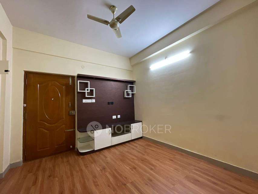 2 BHK Flat In Swarna Meenakshi Prides For Sale  In Kadugodi