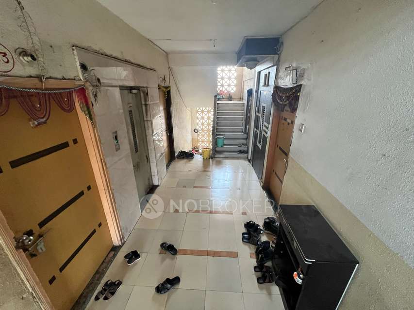 1 BHK Flat In Shree Siddhivinayak Plaza For Sale  In Themghar