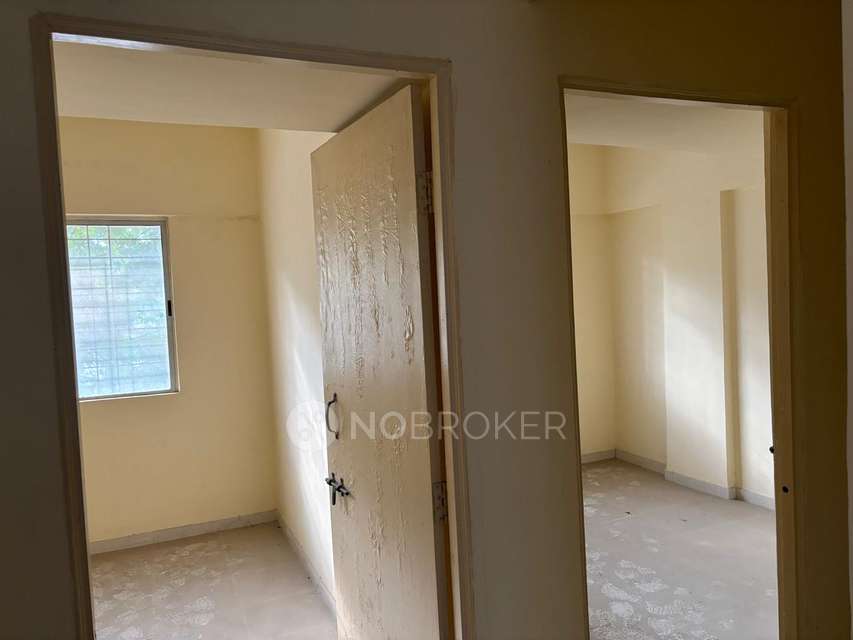 2 BHK Flat In Anandgram Chs For Sale  In Talegaon Dhamdhere
