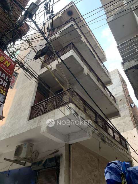 Showroom in Dwarkar, Delhi for sale 