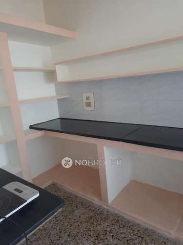 2 BHK Flat In Alankar Apartments For Sale  In Purasaiwakkam