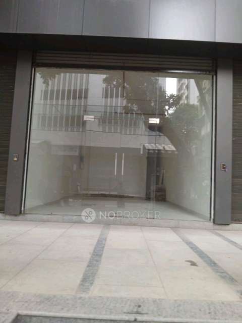 Retail  Property in Goregaon, Mumbai for Rent 