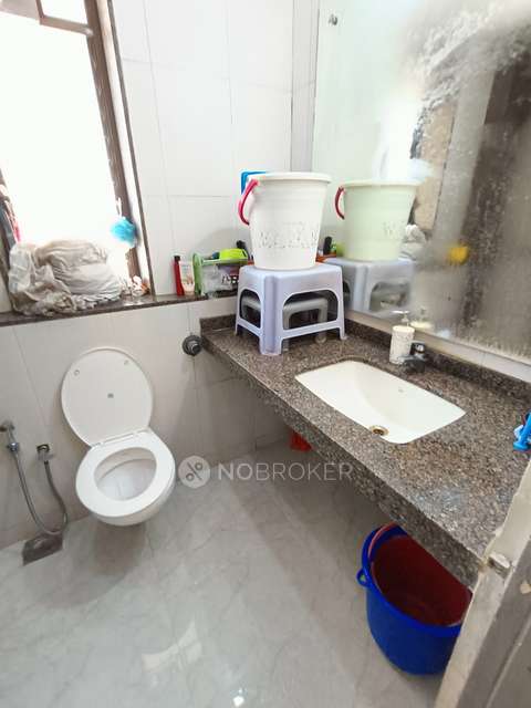 2 BHK Flat In Shrishti Co-op Hsg Society Kalpataru For Sale  In  Mira Bhayandar	