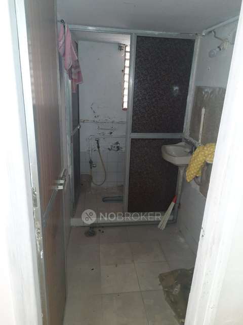 1 RK Flat In Blue Regency, Kandivali West For Sale  In Kandivali West