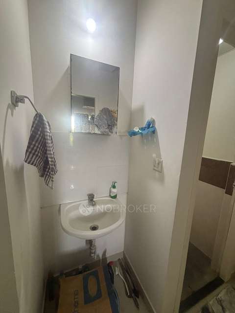 1 BHK Flat In Adroit District S For Sale  In Thazhambur