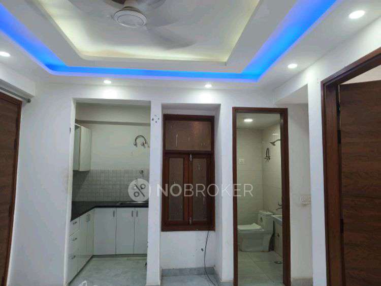 2 BHK Flat In Unix 2 Apartment For Sale  In State Bank Of India Mehrauli