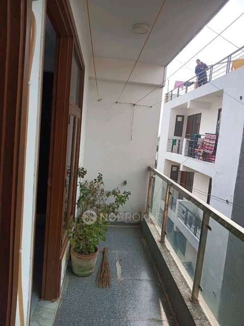 2 BHK Flat In Unix 2 Apartment For Sale  In State Bank Of India Mehrauli