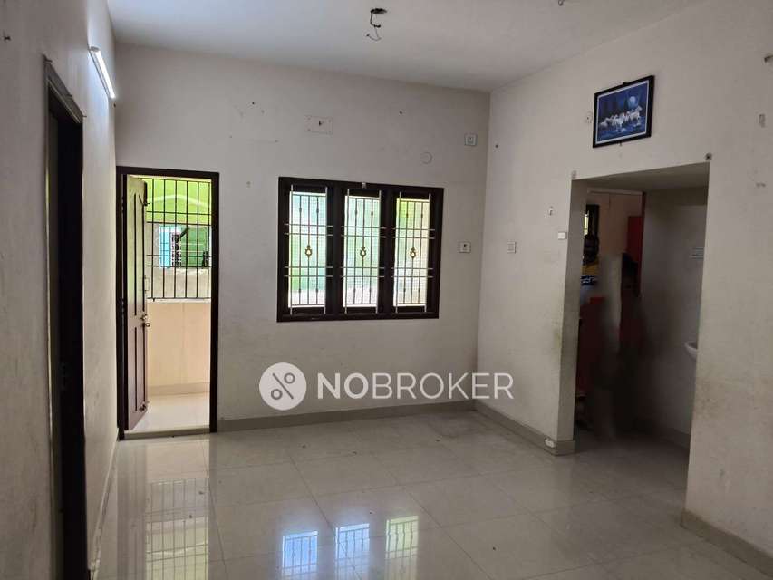 2 BHK Flat In Kr Thanikachalam Nagar  For Sale  In Ponniammanmedu