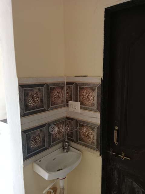 1 RK Flat In Standalone Building  for Rent  In Manjari Budruk