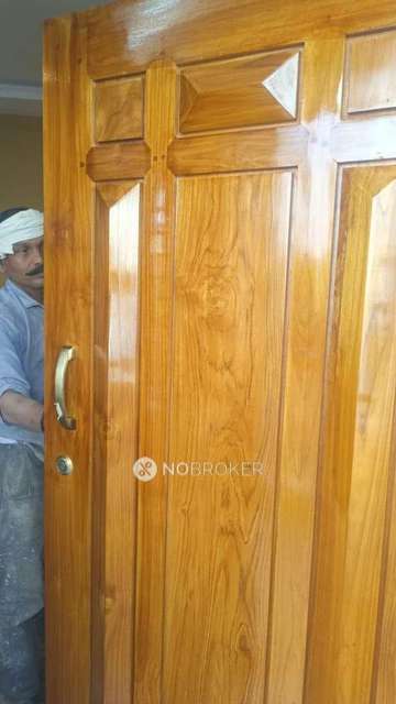 4+ BHK Flat In Standalone Building  For Sale  In Singasandra