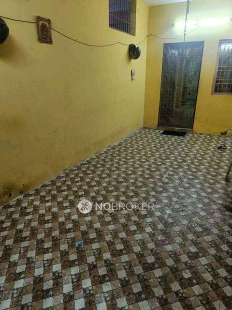 2 BHK Flat In Anjaneya Apartment For Sale  In 227, 1st Main Rd, Tnpl Colony, Engineers Avenue, Arul Murugan Nagar Extension, Kovilambakkam, Chennai, Tamil Nadu 600117, India