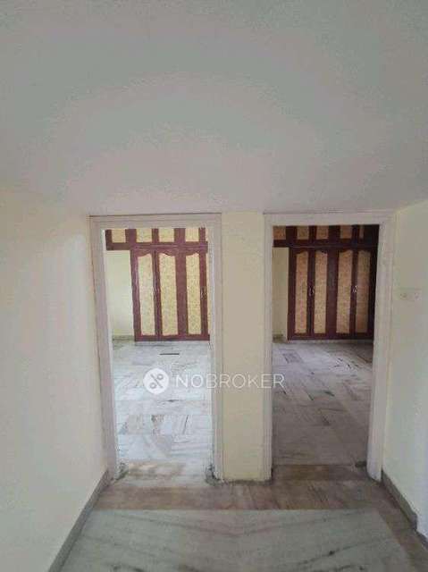 2 BHK Flat In Sai Plaza For Sale  In  Padmarao Nagar