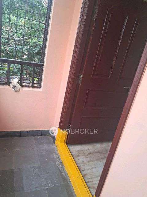 2 BHK Flat In Sai Plaza For Sale  In  Padmarao Nagar