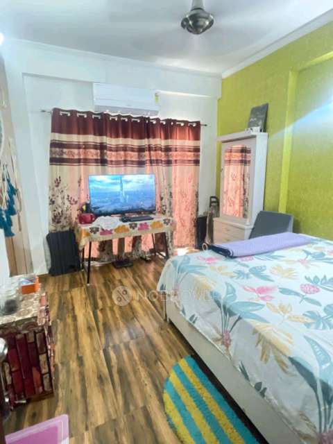 2 BHK Flat In Antriksh Golf View 2 For Sale  In Antriksh Golf View 2, Sector 78, Noida, Uttar Pradesh 201305, India