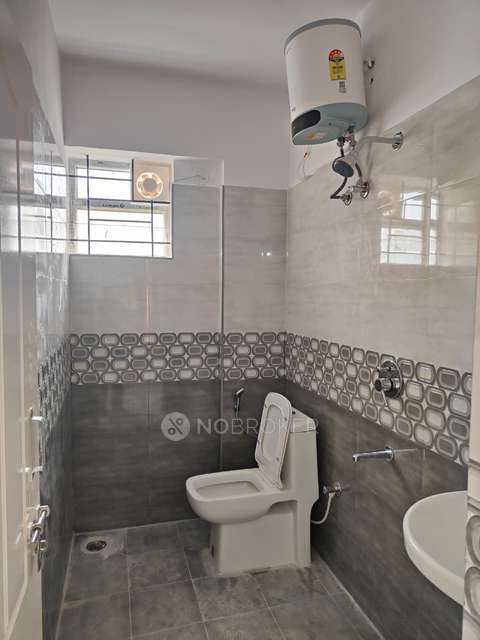 3 BHK Flat In Slv Vinayaka Enclave For Sale  In Kattigenahalli