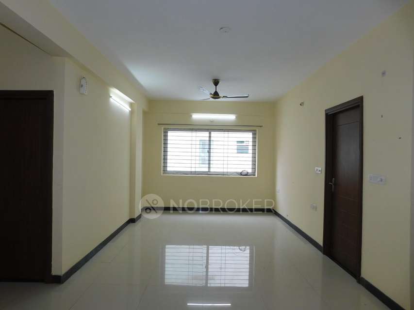 2 BHK Flat In  Chourasia Manor Phase 2 For Sale  In Kadubeesanahalli