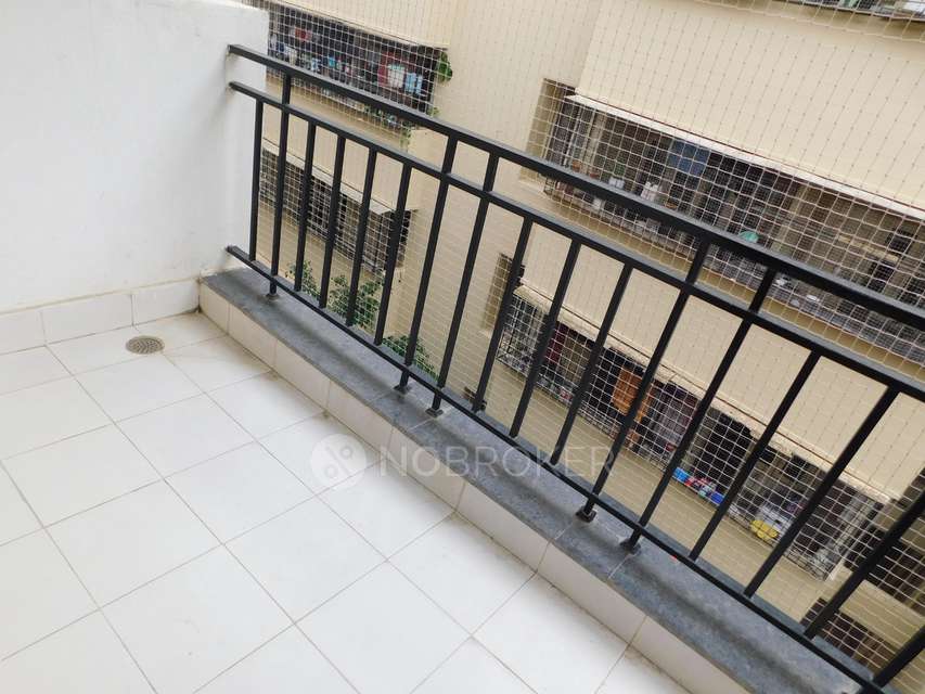 2 BHK Flat In  Chourasia Manor Phase 2 For Sale  In Kadubeesanahalli