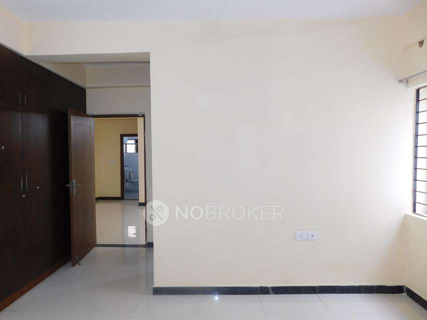 2 BHK Flat In  Chourasia Manor Phase 2 For Sale  In Kadubeesanahalli