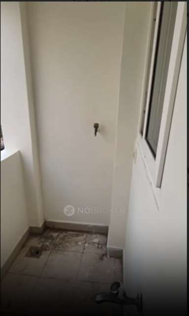 2 BHK Flat In Color Gates For Sale  In  Perumbakkam, Chennai