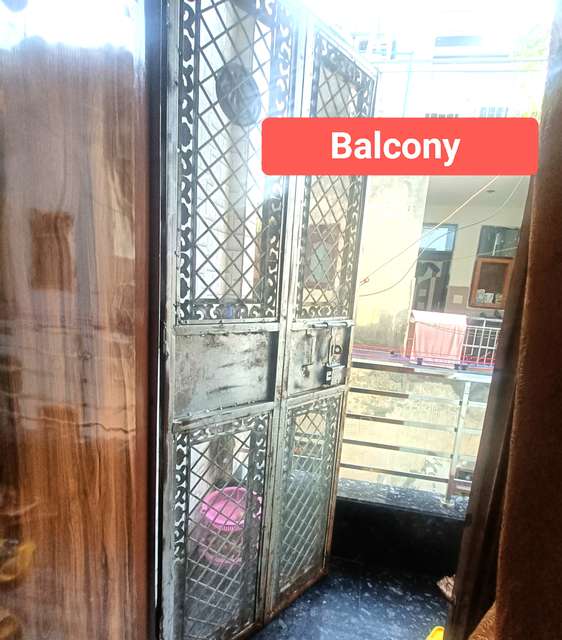 1 BHK Flat For Sale  In Rohini