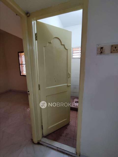 2 BHK Flat In Anu Builders India Pvt Ltd For Sale  In Medavakkam