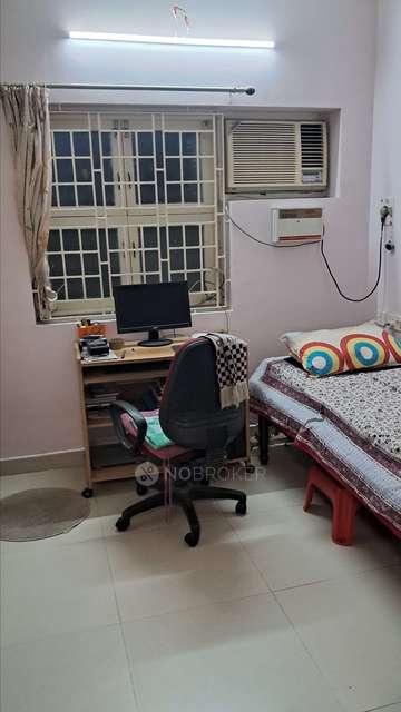 2 BHK Flat In Janaki Flats For Sale  In R A Puram