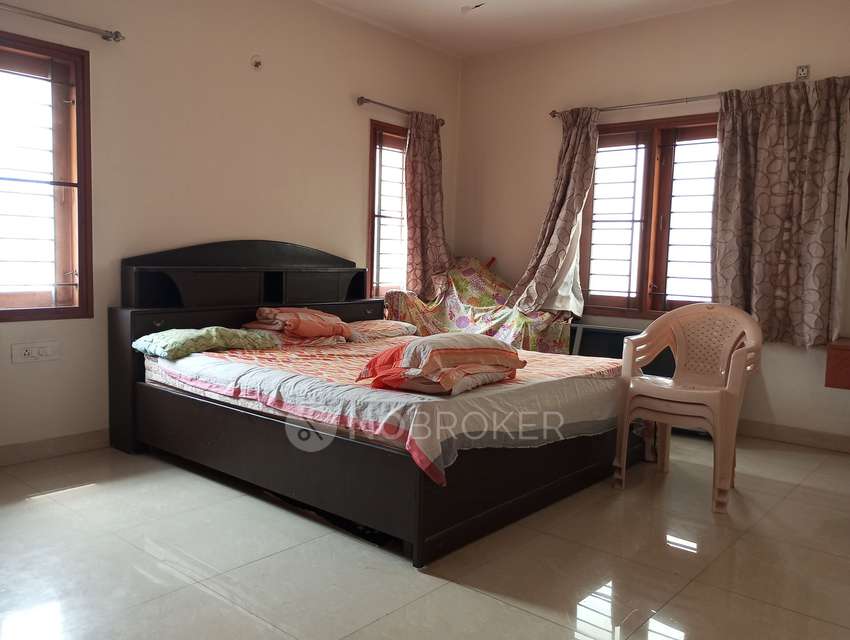 4+ BHK House For Sale  In Kithiganur