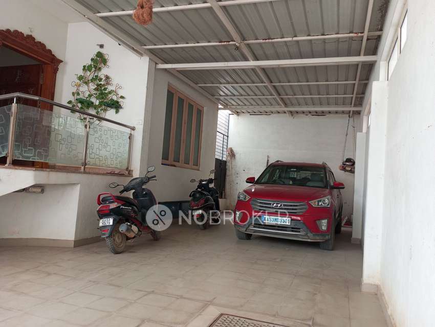4+ BHK House For Sale  In Kithiganur