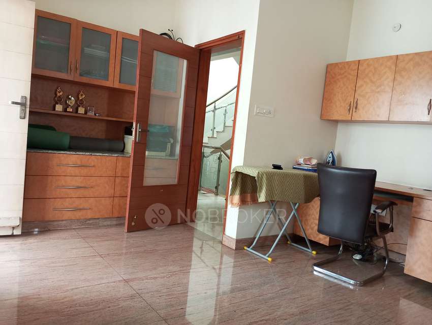 4+ BHK House For Sale  In Kithiganur