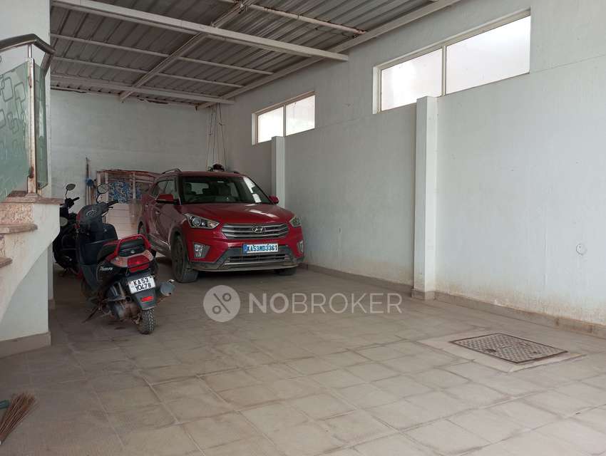 4+ BHK House For Sale  In Kithiganur