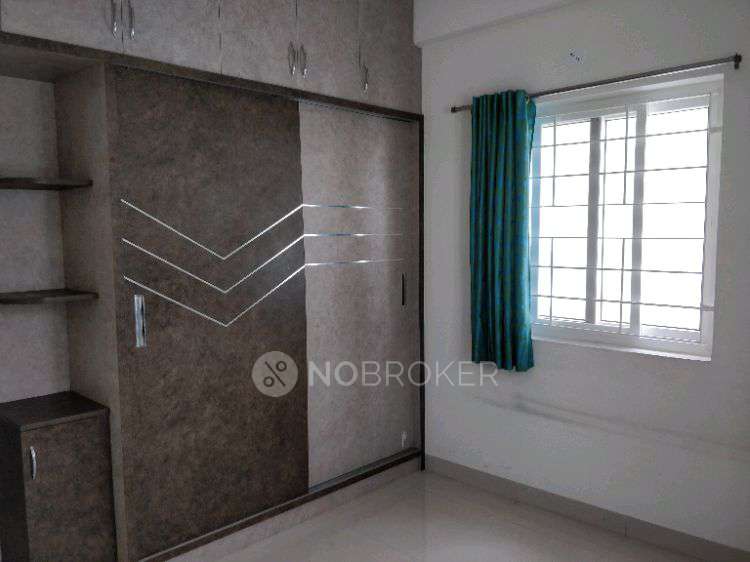 2 BHK Flat In Advent For Sale  In Isnapur