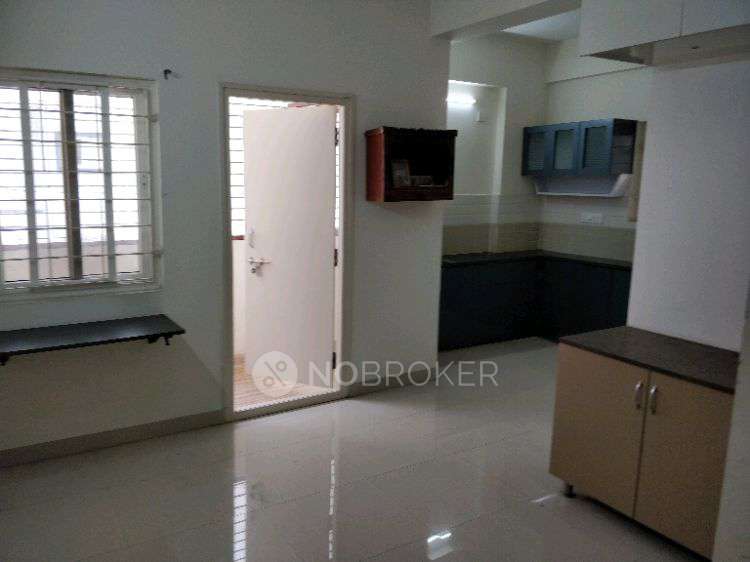 2 BHK Flat In Advent For Sale  In Isnapur